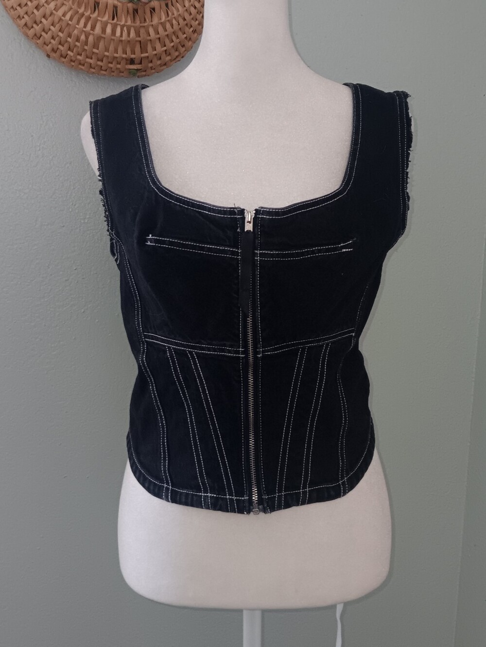 Pilcro Black Zip-Front Tank with White Contrast Stitching